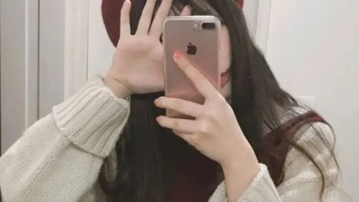 Gợi ý những mẫu avatar con gái che mặt cute dành cho bạn