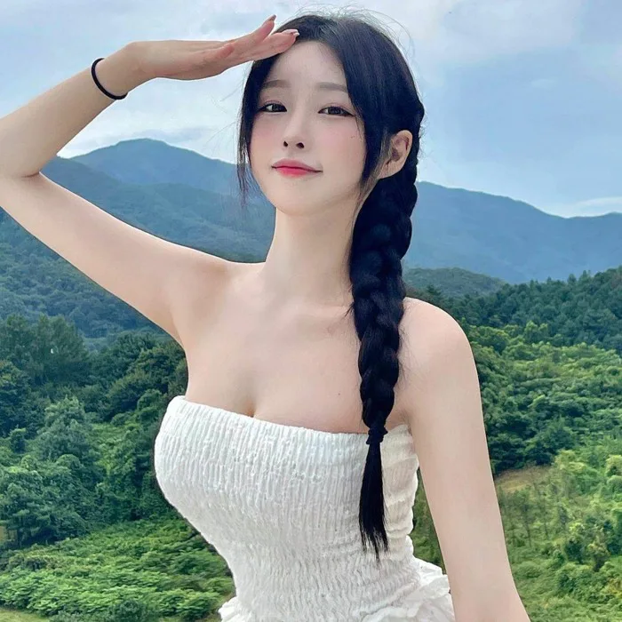 Stream Gái Xinh Nhạc Xịn music | Listen to songs, albums, playlists for  free on SoundCloud