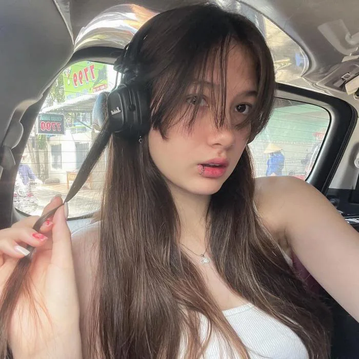 Dàn em gái xinh đẹp, dáng chuẩn như người mẫu của cầu thủ Việt | Báo Dân trí