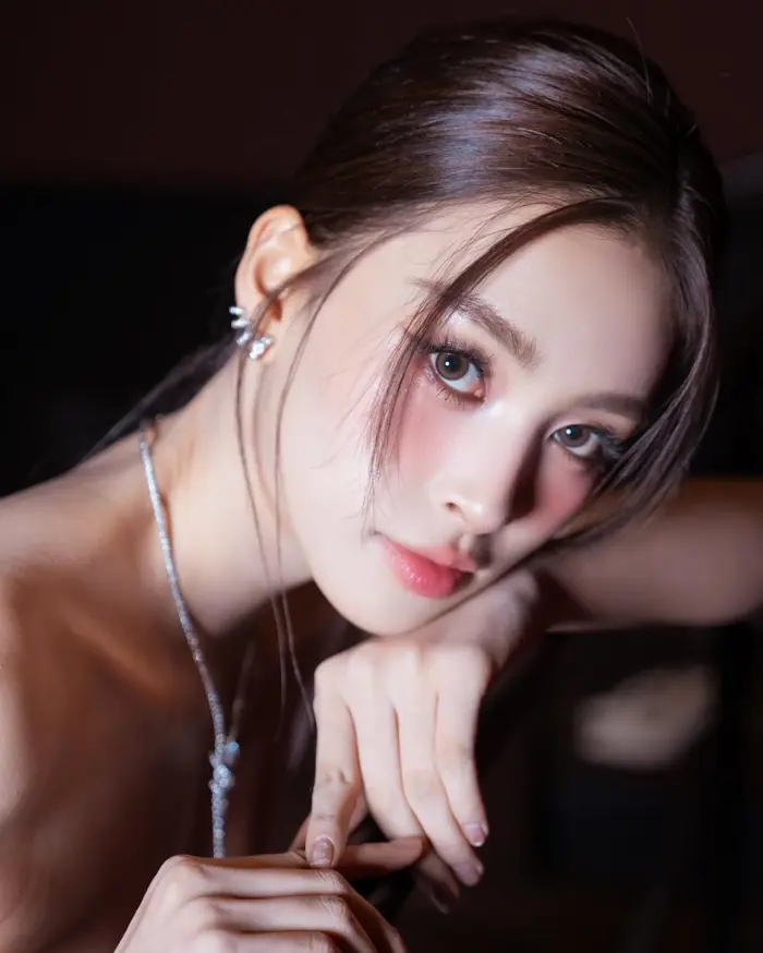 Những ảnh nền gái xinh 4k làm nổi bật màn hình của bạn